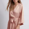 Homebodii Jasmine Short Robe Best