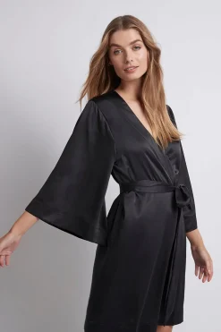 Homebodii Jasmine Short Robe Best