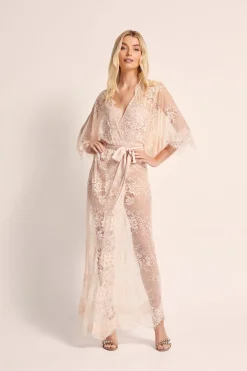 Homebodii Kassiah Blush Lace Robe Hot