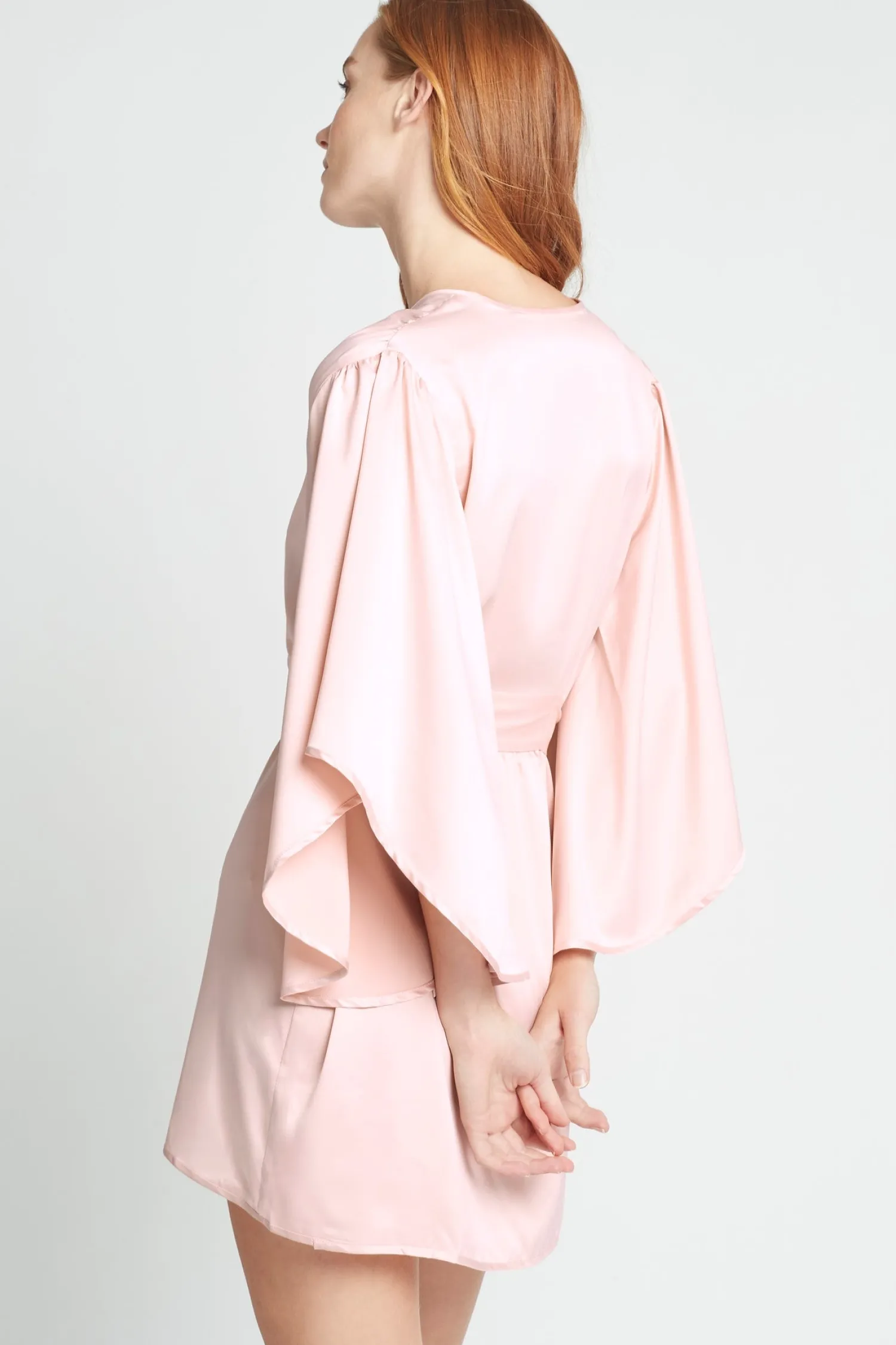 Homebodii Luna Robe Outlet